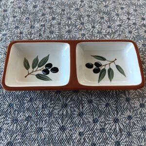 Inspirado StoneLite Clay Divided Olive Printed Serving Dish